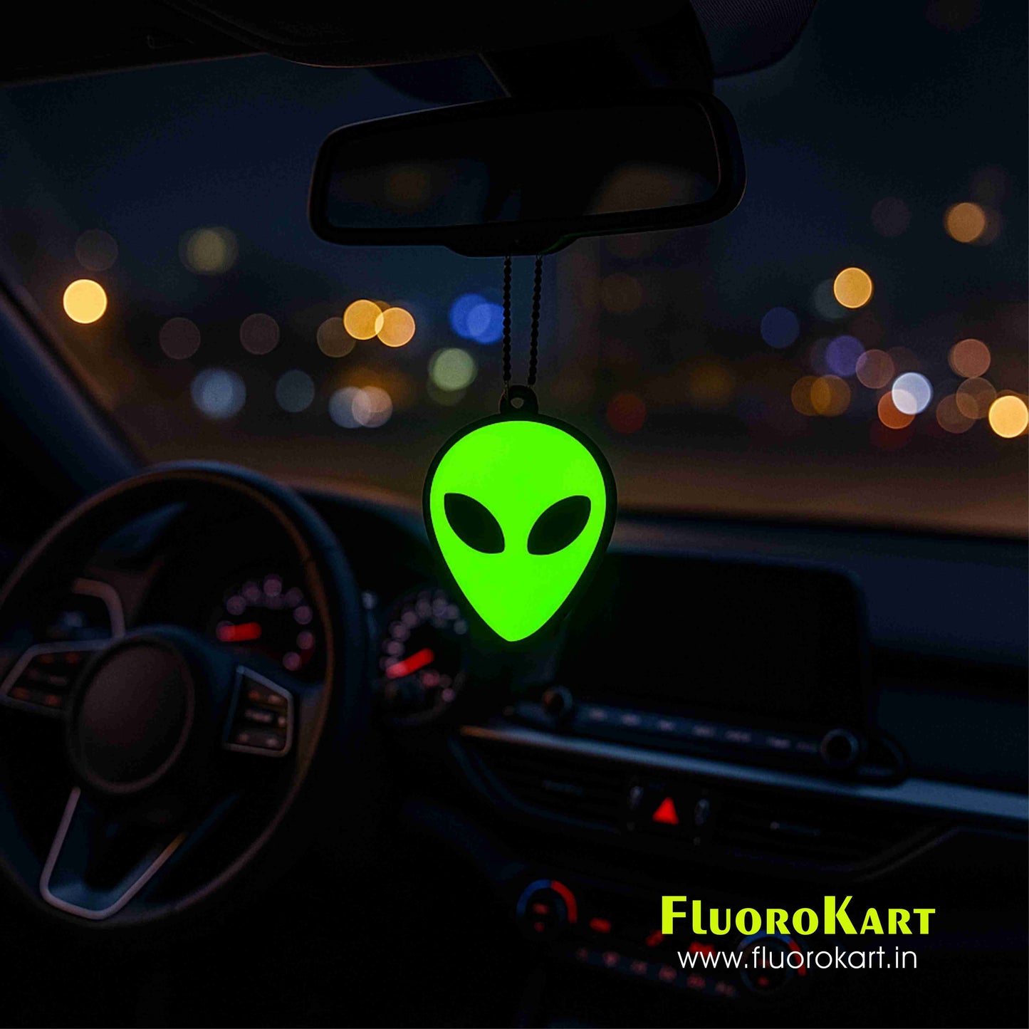 Alien Head – Fluorescent Car Mirror Hanging Charm