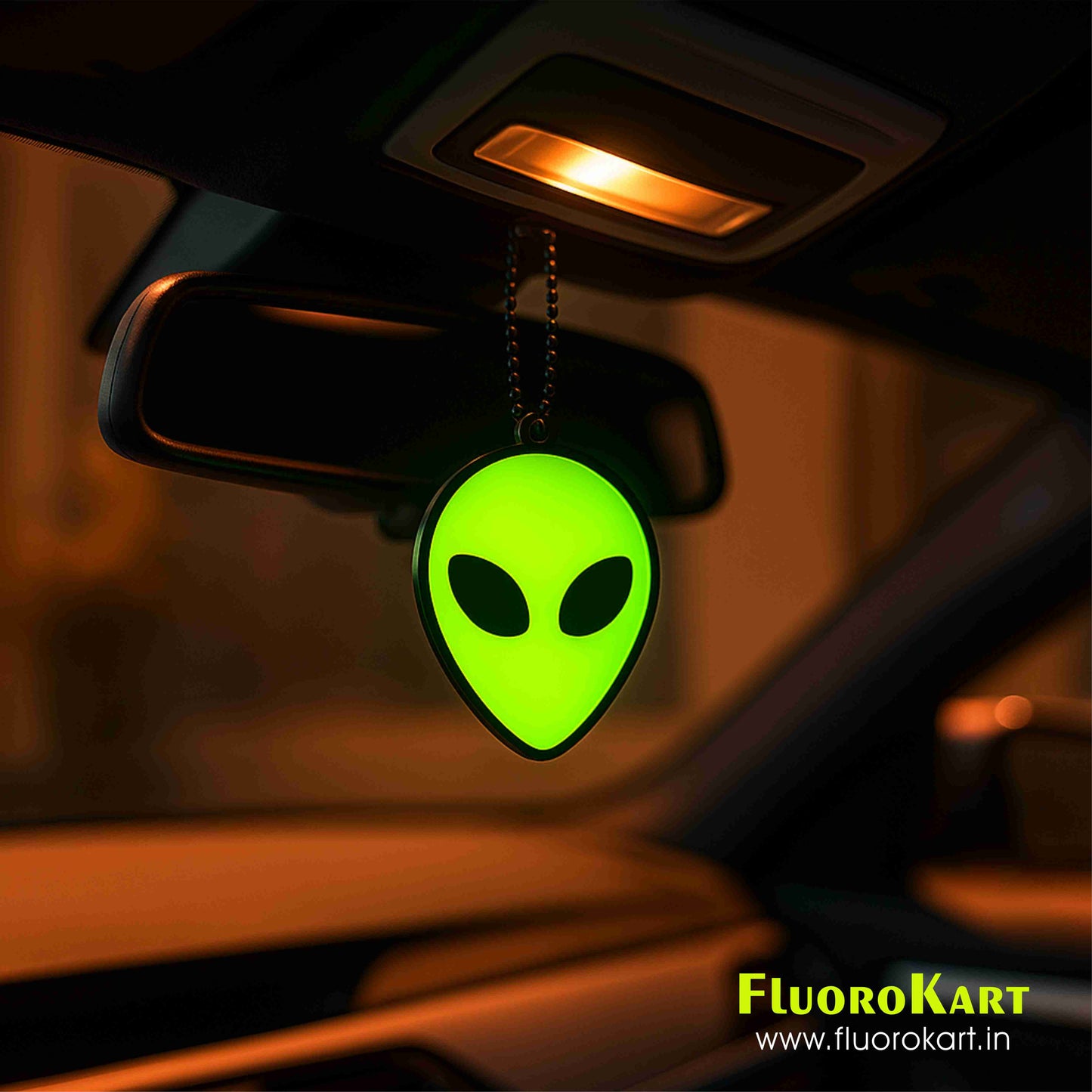 Alien Head – Fluorescent Car Mirror Hanging Charm